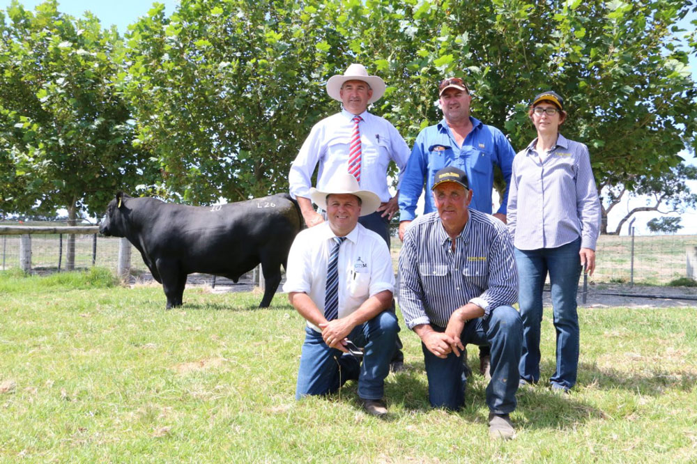 2017 Top Price Bull at Granite Ridge Angus Sale